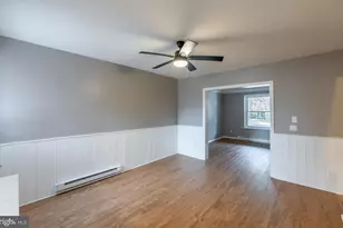 220 Railroad Ave, Souderton, PA 18964 - Photo 11