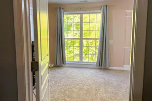 69 S Calder Way, Phoenixville, PA 19460 - Photo 27