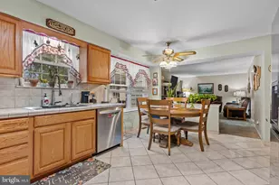 217 Winchester Dr, Horsham, PA 19044 - Photo 15