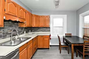 379 N Charlotte St, Pottstown, PA 19464 - Photo 23