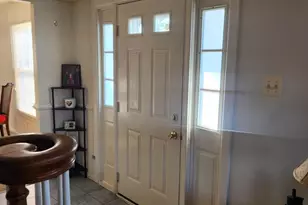 1 Kerwick Ct, North Wales, PA 19454 - Photo 3