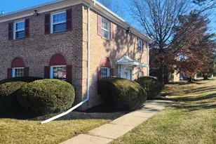 1 Kerwick Ct, North Wales, PA 19454 - Photo 1