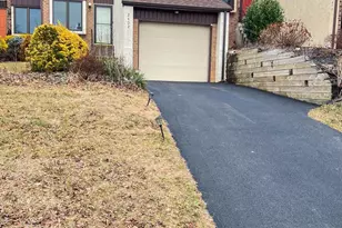 2402 Honey Run Rd, Ambler, PA 19002 - Photo 3