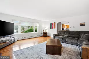 116 Green St, Green Lane, PA 18054 - Photo 7