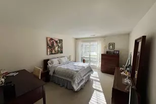 2105 Foxmeadow Dr, Royersford, PA 19468 - Photo 9