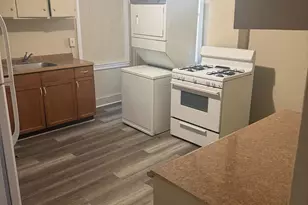 412 E Oak St, Norristown, PA 19401 - Photo 3