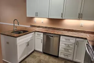 449 Oakmont Ct, Harleysville, PA 19438 - Photo 5