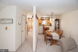 101 Cherrywood Ct, Pottstown, PA 19464 - Photo 7