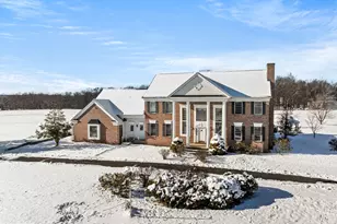 220 Sassamansville Rd, Gilbertsville, PA 19525 - Photo 1