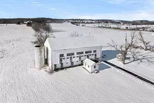 220 Sassamansville Rd, Gilbertsville, PA 19525 - Photo 7