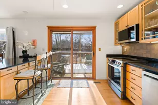 4066 Center Ave, Lafayette Hill, PA 19444 - Photo 9