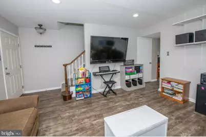 100 Wellington Terrace #10-M, Lansdale, PA 19446 - Photo 3