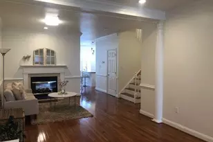 141 Meadow View Ln, Lansdale, PA 19446 - Photo 3