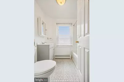 313 E Hector Street, Conshohocken, PA 19428 - Photo 17