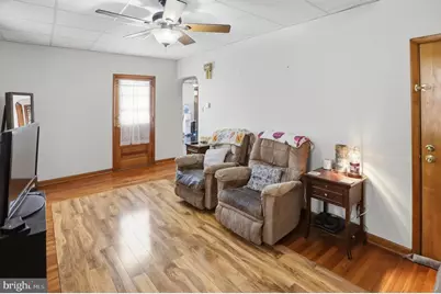 1212 E Philadelphia Avenue, Gilbertsville, PA 19525 - Photo 3