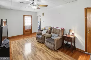 1212 E Philadelphia Ave, Gilbertsville, PA 19525 - Photo 3