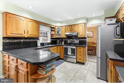 241 W Diamond Street, Souderton, PA 18964 - Photo 17