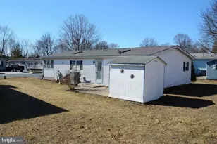 640 Apple St, Red Hill, PA 18076 - Photo 13