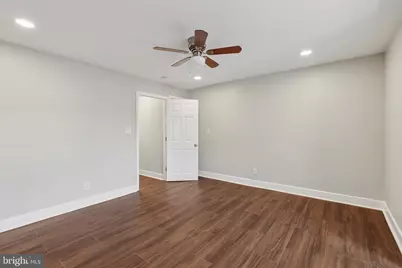 731 W Lafayette Street, Norristown, PA 19401 - Photo 11