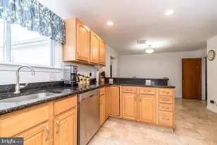 987 Jacks Ln, Lansdale, PA 19446 - Photo 19