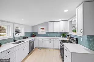 15 Henry Ave, Collegeville, PA 19426 - Photo 3