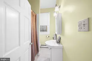 237 N Essex Ave, Narberth, PA 19072 - Photo 9