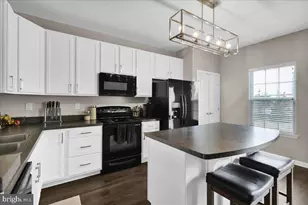 106 Raven Ct, Gilbertsville, PA 19525 - Photo 7