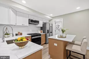 378 E Elm St, Conshohocken, PA 19428 - Photo 3