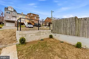 378 E Elm St, Conshohocken, PA 19428 - Photo 37