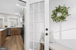 378 E Elm St, Conshohocken, PA 19428 - Photo 5