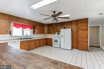 512 Elizabeth Drive, Eagleville, PA 19403 - Photo 7