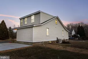 414 Hallowell Ave, Horsham, PA 19044 - Photo 5