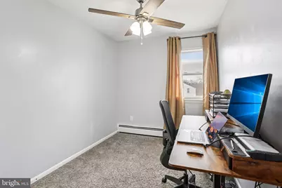 2402 Walnut Ridge Estate, Pottstown, PA 19464 - Photo 19