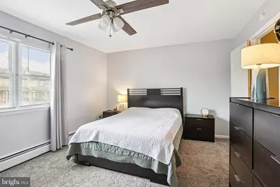 2402 Walnut Ridge Estate, Pottstown, PA 19464 - Photo 15