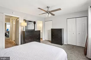 2402 Walnut Ridge Estate, Pottstown, PA 19464 - Photo 17