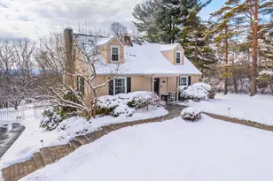 3104 W Mt Kirk Ave, Norristown, PA 19403 - Photo 3