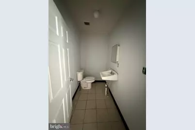 382 E High Street, Pottstown, PA 19464 - Photo 3