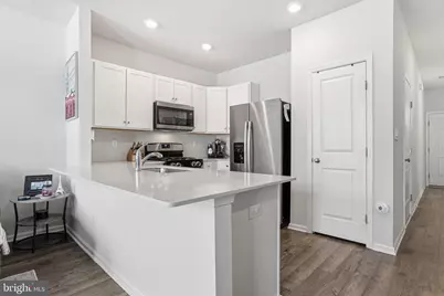 975 Still Waters Lane, Pennsburg, PA 18073 - Photo 5