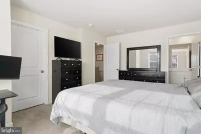 975 Still Waters Lane, Pennsburg, PA 18073 - Photo 9