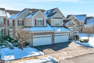 325 Joshua Tree Dr, Collegeville, PA 19426 - Photo 3