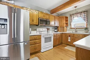 301 N 3rd St, Telford, PA 18969 - Photo 19