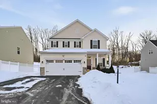 214 Pixie Moss Rd, Pottstown, PA 19464 - Photo 1