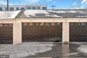 42 Conshohocken State Rd, Bala Cynwyd, PA 19004 - Photo 13