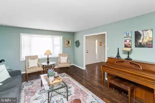 9 Sweet Gum Ln, Horsham, PA 19044 - Photo 5