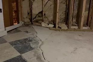 8002 Ivy Ln, Elkins Park, PA 19027 - Photo 9