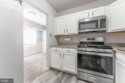 1602 Meadowview Lane, Mont Clare, PA 19453 - Photo 17