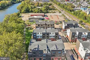 948 Riverplace Dr, Conshohocken, PA 19428 - Photo 49