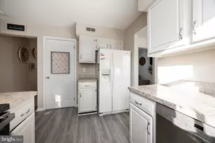 2590 Terraced Hill Ct, Pottstown, PA 19464 - Photo 11