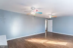 2811 Galloway Ave, Abington, PA 19001 - Photo 17