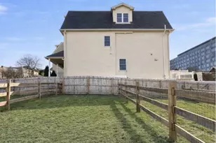 125 Maple St, Conshohocken, PA 19428 - Photo 17